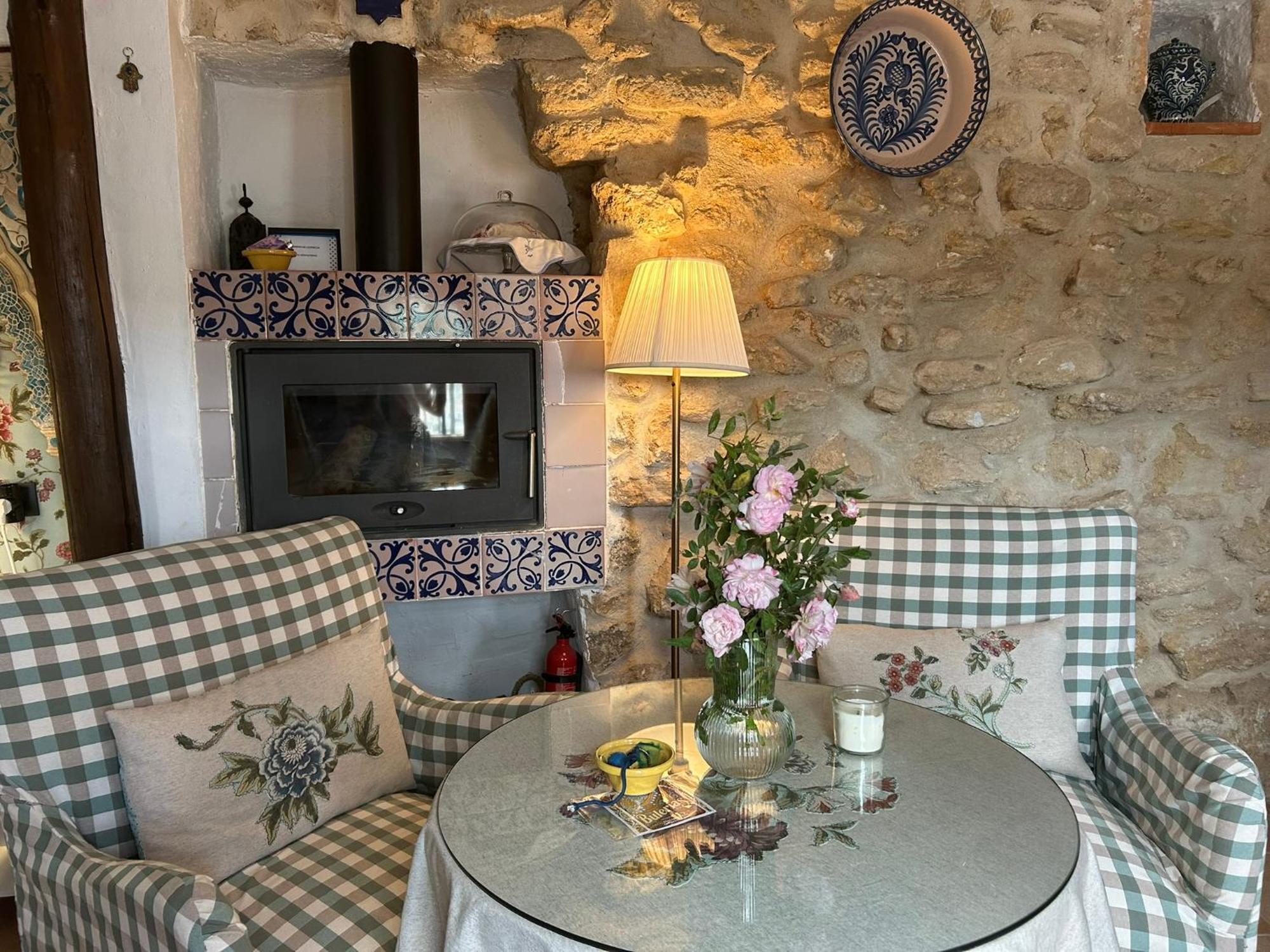 Las Casillas De La Villa Bulerias Montefrío Buitenkant foto